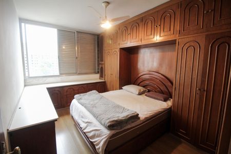 Apartamento à venda com 118m², 3 quartos e 2 vagasQuarto 1