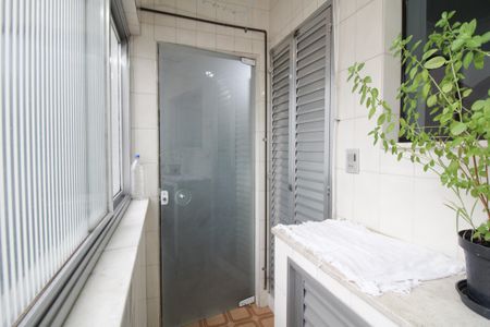 Apartamento à venda com 118m², 3 quartos e 2 vagasÁrea de Serviço