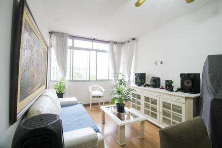 Apartamento à venda com 118m², 3 quartos e 2 vagasSala
