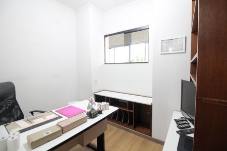 Apartamento à venda com 118m², 3 quartos e 2 vagasQuarto 3