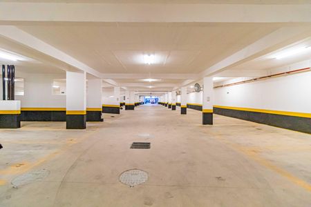 Apartamento para alugar com 31m², 1 quarto e sem vaga Apartamento para alugar com 31m², 1 quarto e sem vagaÁrea comum - Garagem