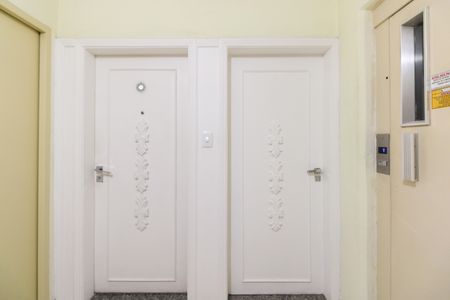 Apartamento à venda com 77m², 3 quartos e 2 vagasHall do Apartamento 