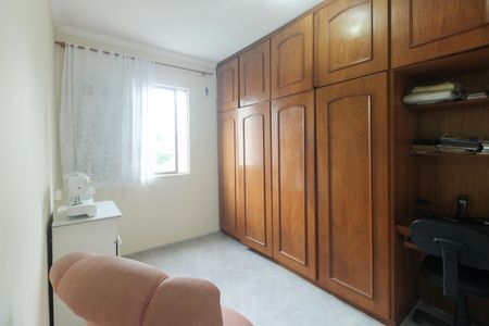 Apartamento à venda com 77m², 3 quartos e 2 vagasQuarto 2