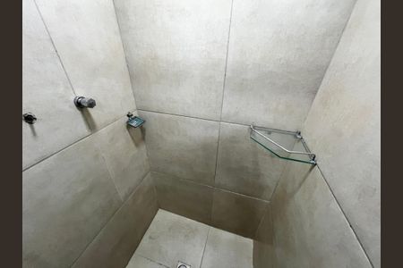 Apartamento para alugar com 162m², 5 quartos e 3 vagasBanheiro 1