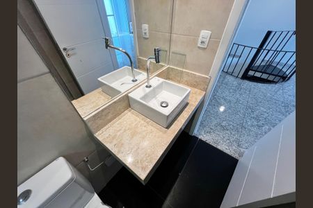 Apartamento para alugar com 162m², 5 quartos e 3 vagasBanheiro 2
