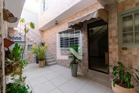 Casa à venda com 126m², 4 quartos e sem vagaÁrea comum