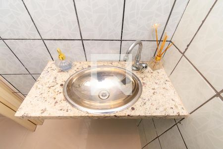 Casa à venda com 126m², 4 quartos e sem vagaLavabo