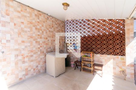 Casa à venda com 126m², 4 quartos e sem vagaÁrea de Serviço