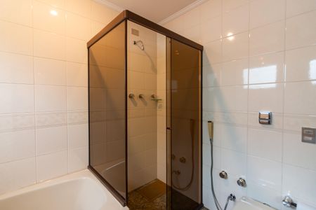 Apartamento para alugar com 151m², 2 quartos e 2 vagas Apartamento para alugar com 151m², 2 quartos e 2 vagasBanheiro 2