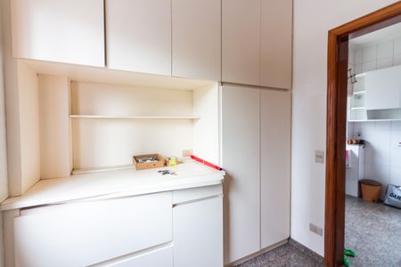 Apartamento para alugar com 151m², 2 quartos e 2 vagas Apartamento para alugar com 151m², 2 quartos e 2 vagasQuarto de Serviço