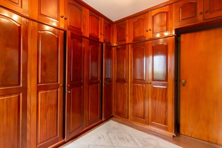 Apartamento para alugar com 151m², 2 quartos e 2 vagas Apartamento para alugar com 151m², 2 quartos e 2 vagasQuarto 3