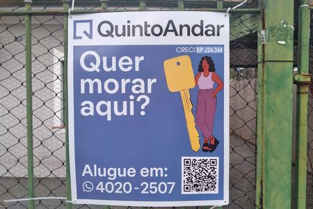Placa de casa para alugar com 2 quartos, 80m² em Vila Vitorio Mazzei, São Paulo
