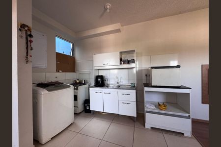 Cozinha de apartamento para alugar com 2 quartos, 45m² em Feitoria, São Leopoldo