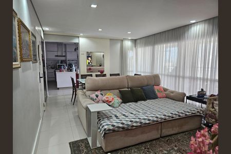 Apartamento à venda com 280m², 4 quartos e 3 vagas Apartamento à venda com 280m², 4 quartos e 3 vagasFoto 13