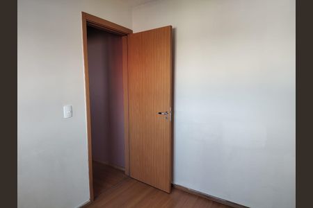 Corredor de apartamento à venda com 2 quartos, 44m² em Vila Barros, Guarulhos