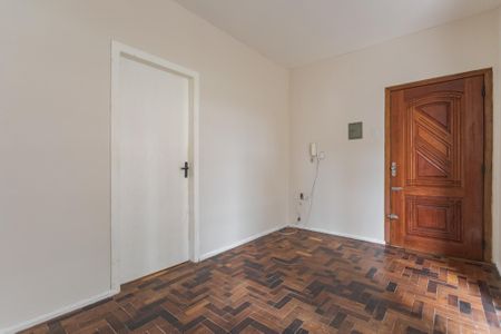 Sala de apartamento para alugar com 2 quartos, 73m² em Passo D’areia, Porto Alegre
