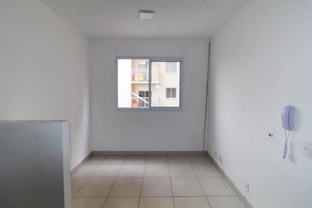 Apartamento para alugar com 33m², 2 quartos e sem vaga Apartamento para alugar com 33m², 2 quartos e sem vagaSala