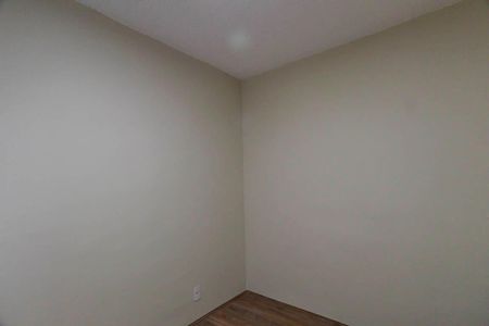 Quarto de apartamento para alugar com 2 quartos, 33m² em Vila Ema, São Paulo