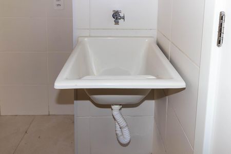 Apartamento para alugar com 33m², 2 quartos e sem vaga Apartamento para alugar com 33m², 2 quartos e sem vagaÁrea de Serviço