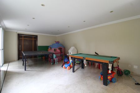 Apartamento à venda com 165m², 4 quartos e 3 vagasÁrea Comum - Brinquedoteca