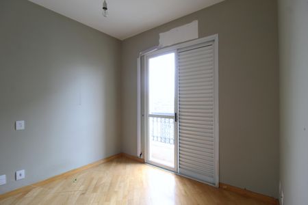 Apartamento à venda com 165m², 4 quartos e 3 vagasQuarto 2