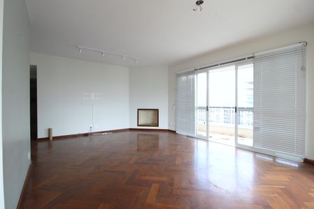 Apartamento à venda com 165m², 4 quartos e 3 vagasSala