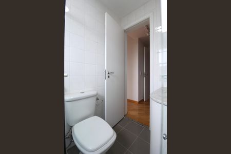 Apartamento à venda com 165m², 4 quartos e 3 vagasBanheiro da Suíte 2