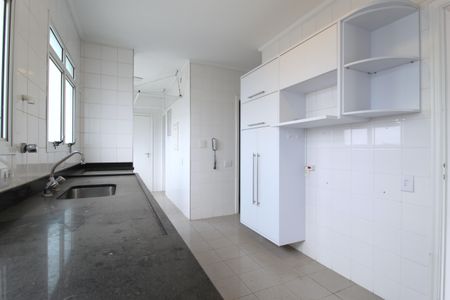 Apartamento à venda com 165m², 4 quartos e 3 vagasCozinha