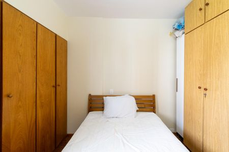 Apartamento para alugar com 83m², 2 quartos e 2 vagas Apartamento para alugar com 83m², 2 quartos e 2 vagasQuarto 2