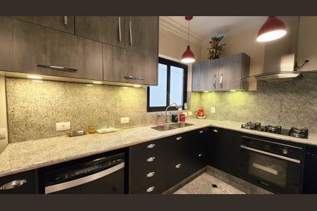 Apartamento à venda com 3 quartos, 265m² em Centro, Jundiaí