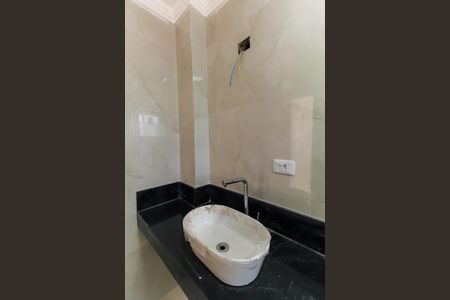 Apartamento para alugar com 75m², 2 quartos e sem vagaBanheiro