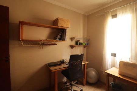 Apartamento à venda com 95m², 3 quartos e 1 vagaQuarto