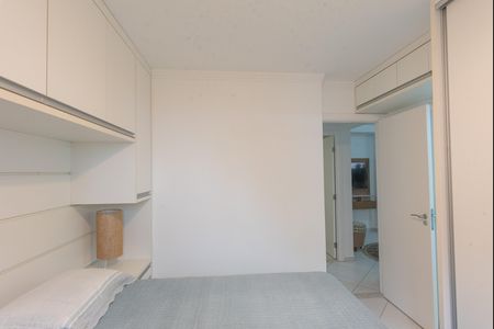 Apartamento à venda com 62m², 2 quartos e 2 vagas Apartamento à venda com 62m², 2 quartos e 2 vagasSuíte