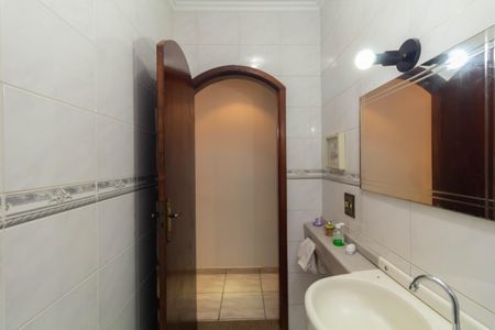 Casa à venda com 286m², 3 quartos e 4 vagasLavabo