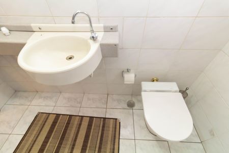 Casa à venda com 286m², 3 quartos e 4 vagasLavabo