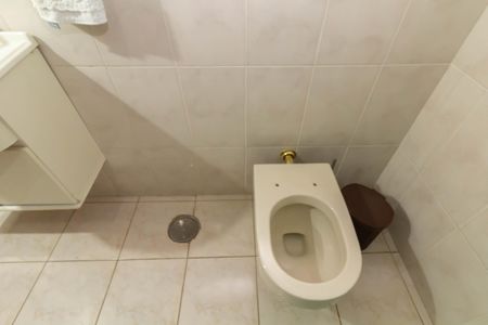 Casa à venda com 286m², 3 quartos e 4 vagasBanheiro