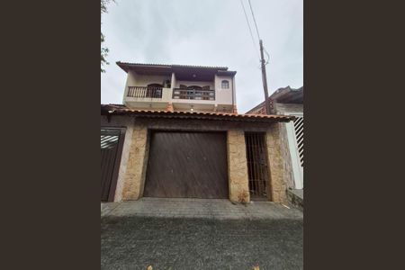 Casa à venda com 286m², 3 quartos e 4 vagasFachada