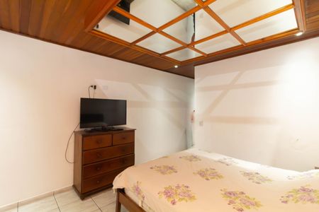 Casa à venda com 286m², 3 quartos e 4 vagasSuíte