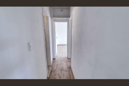Apartamento à venda com 98m², 3 quartos e 1 vagaCorredor acesso aos quartos 1 e 2 e Banheiro