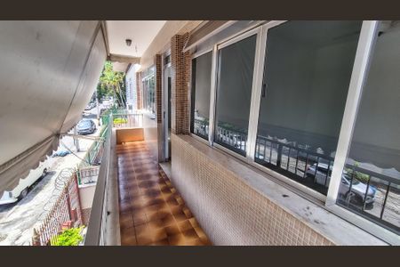 Apartamento à venda com 98m², 3 quartos e 1 vagaVaranda da Sala