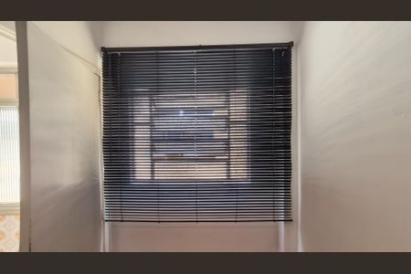 Apartamento à venda com 98m², 3 quartos e 1 vagaDependência de empregada Quarto 3