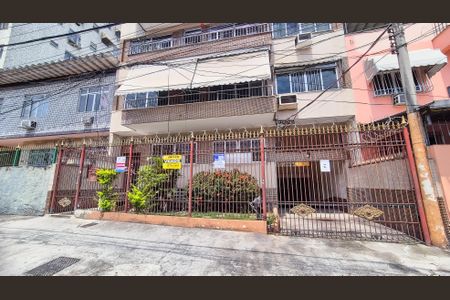 Apartamento à venda com 98m², 3 quartos e 1 vagaFrente do Prédio