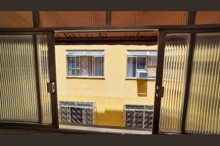 Apartamento à venda com 98m², 3 quartos e 1 vagaÁrea de serviço