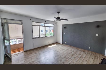 Apartamento à venda com 98m², 3 quartos e 1 vagaSala