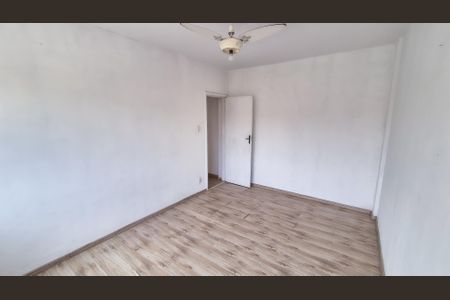 Apartamento à venda com 98m², 3 quartos e 1 vagaQuarto 2