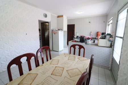 Casa à venda com 279m², 4 quartos e 3 vagasCozinha