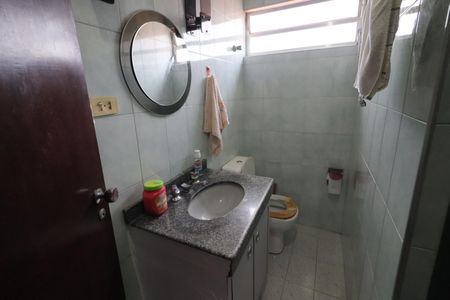 Casa à venda com 279m², 4 quartos e 3 vagasBanheiro 3