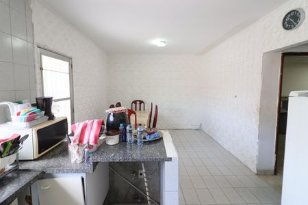 Casa à venda com 279m², 4 quartos e 3 vagasCozinha
