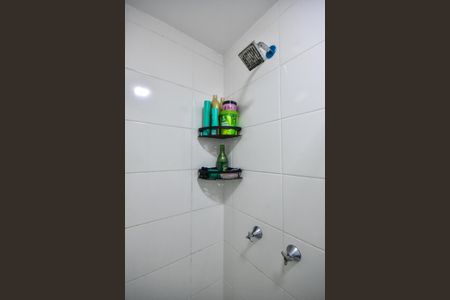 Apartamento à venda com 37m², 2 quartos e 1 vagaChuveiro do Banheiro