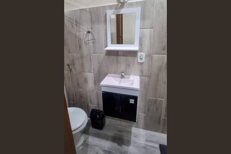 Casa à venda com 135m², 4 quartos e sem vagaBanheiro 2